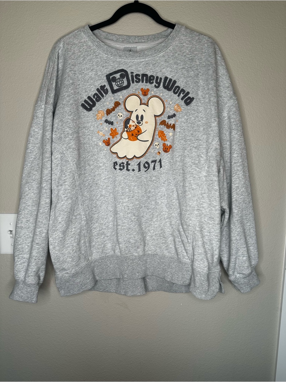 Disney Parks Walt Disney World Mickey Ghost Halloween Sweatshirt - EUC - Picture 2 of 6